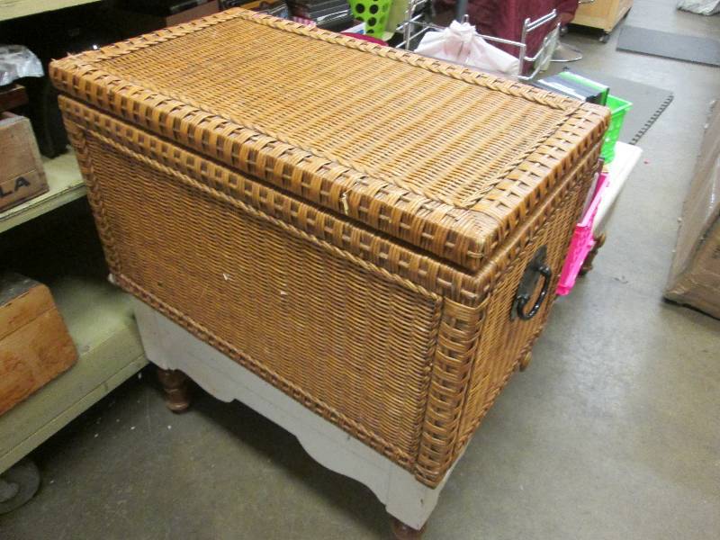 Pier1 WickerWood Trunk...