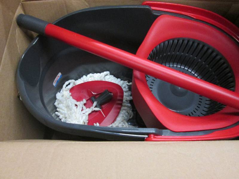 lot 53 image: O Cedar Easy Wring Spin Mop open bo...