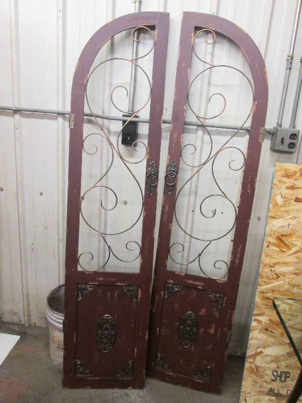 lot 219 image: Set of 2 Scrolled Shutters open box...