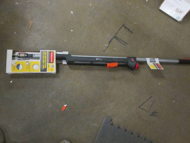 lot 29 image: Rubbermaid Commercial Pulse Executi...
