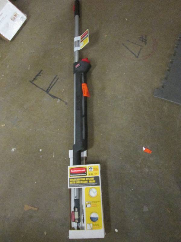 lot 30 image: Rubbermaid Commercial Pulse Executi...