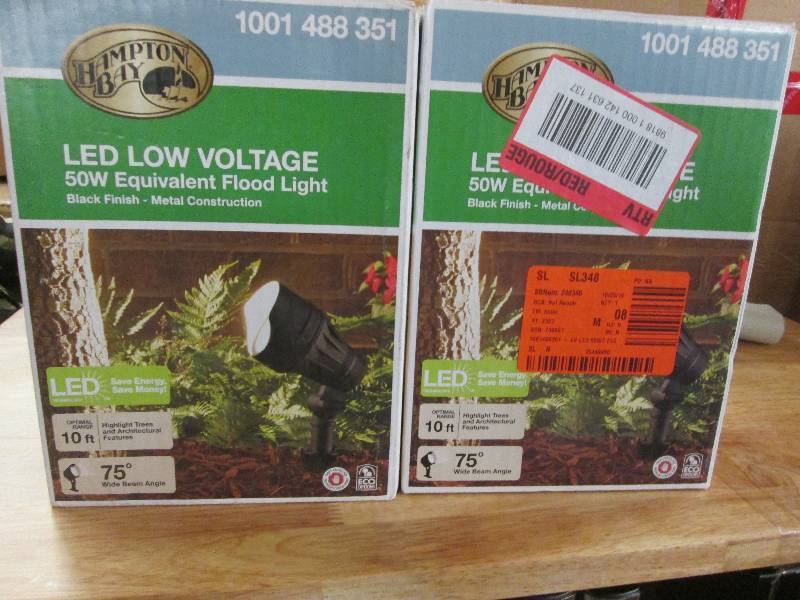 lot 27 image: Lot of 2 Hampton Bay Low-Voltage In...