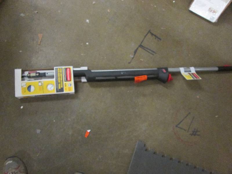 lot 32 image: Rubbermaid Commercial Pulse Executi...