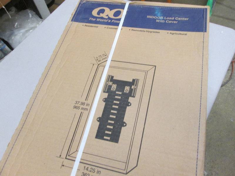 lot 68 image: Square D QO 200 Amp Main Breaker 42...