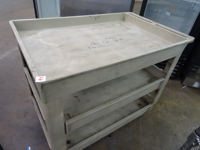 Rubbermaid 3 tier shop cart. 26 x 4...