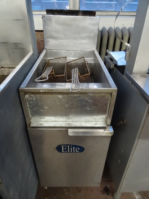 Elite EFS-40 deep fryer on wheels. ...