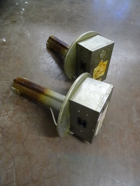 2 fluid warmers for 5 gal buckets. ...