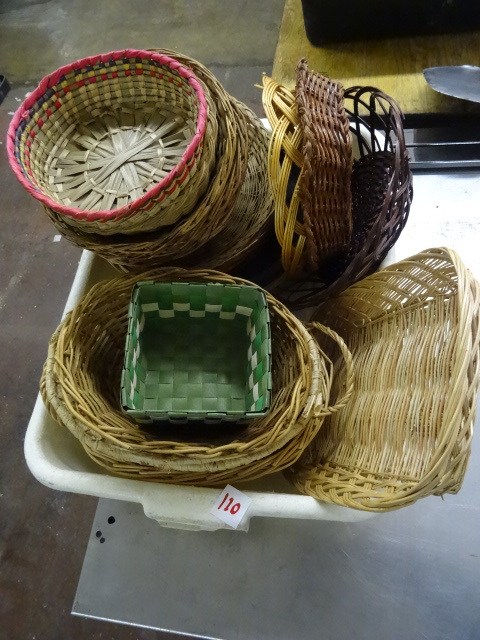 Misc wicker baskets...
