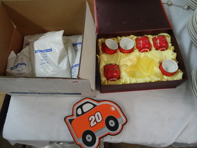 Uline cold packs. Kids plates. Asia...