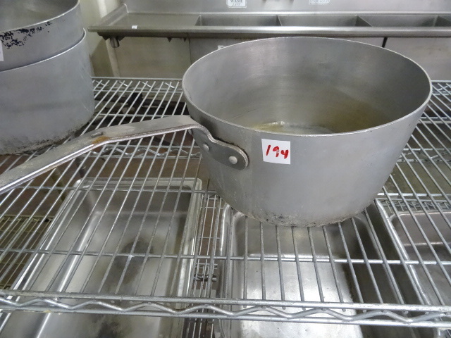 12 aluminum pot. Qty 2...