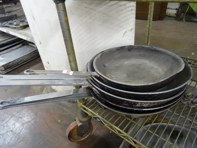 14 sautee pans...