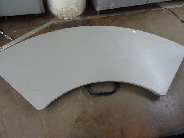 Mity lite folding table. 99 x 46...