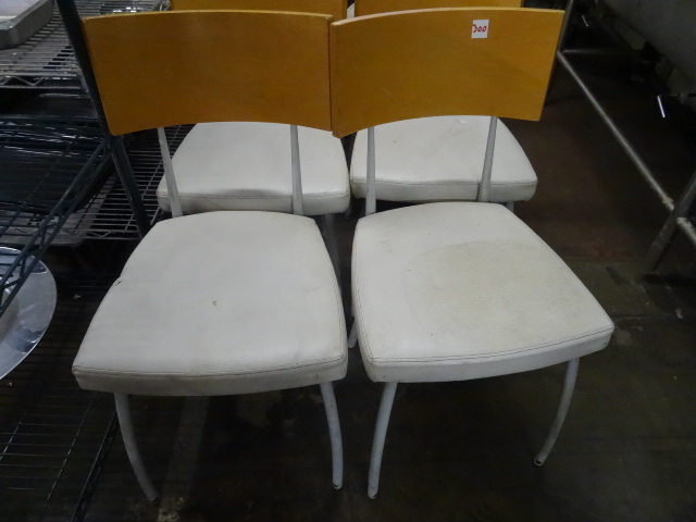20 metal framed chairs. Cushioned w...
