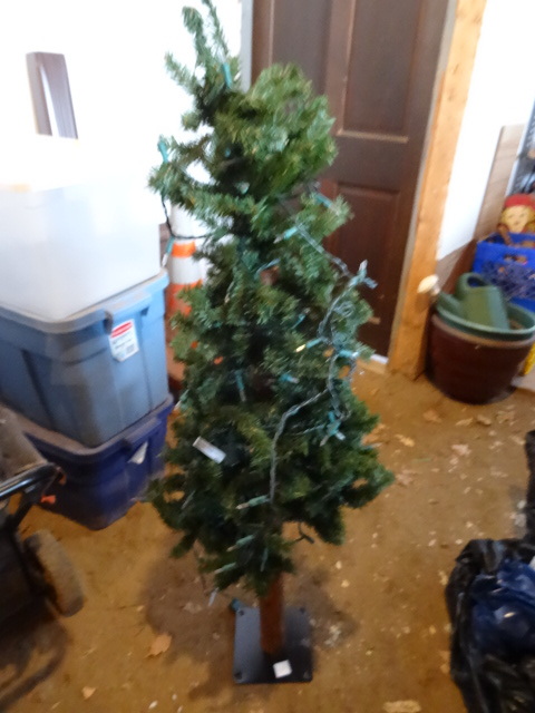 48 Artificial Tree
