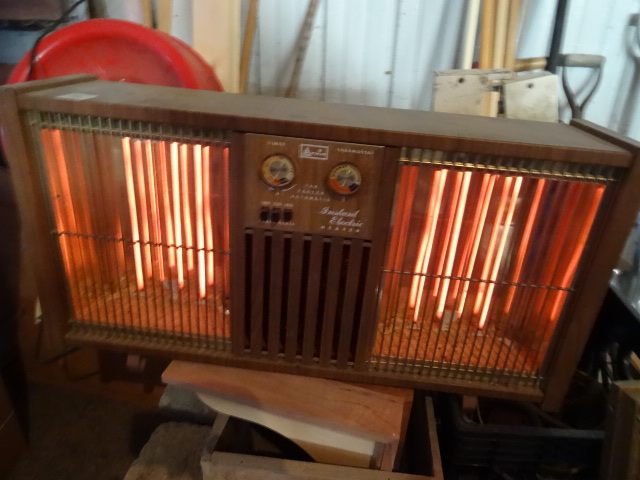 Arvin Instant Electric Heater.  Works Great