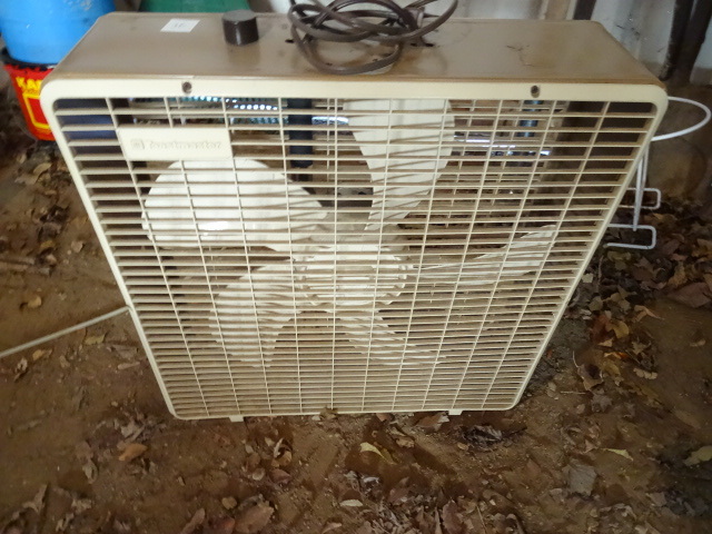 Toast Master 21 Box Fan