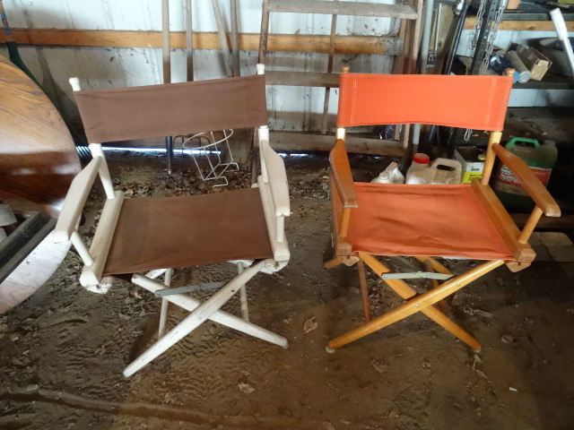 2 Fold Up Directors Chairs