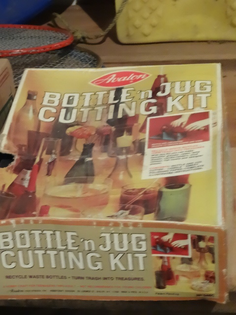 Bottle and Jub Cutting Kit.  Rear Truck Window Fun Rack