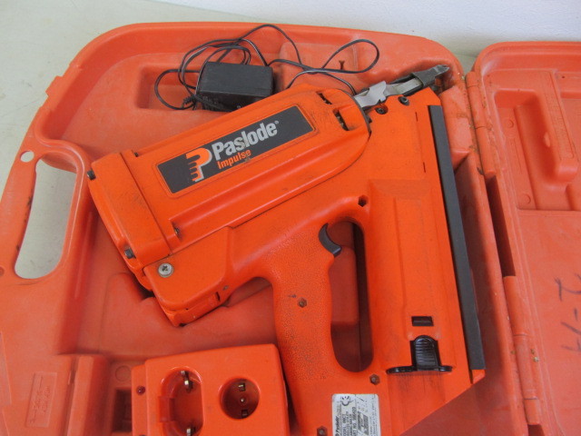 Paslode Impulse Framing Nailer
