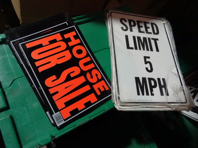 lot 266 image: NEW ENTIRE BIN Metal Sinage. Various signs, including House For Sale, Speed Limit, For Rent, Help Wanted, Parking Lot Signs and MANY MORE. See Pictures for specific details. GREEN BIN NOT INCLUDED.
