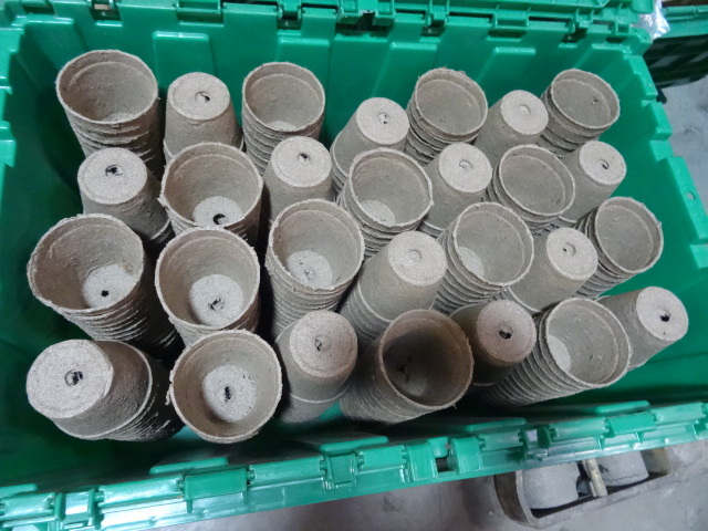 lot 337 image: NEW ENTIRE BIN of 4in Peat Starter Pots for Plants Approx 450 pots per bin. GREEN BIN NOT INCLUDED