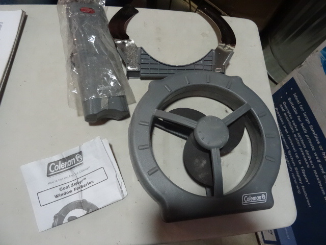 lot 343 image: NEW Coleman Battery Powered Portable Camp Fan