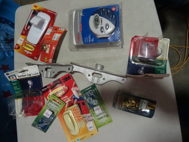 lot 197 image: NEW Hardware Lot incl Timex Electronic Timer, picture hangers and clips