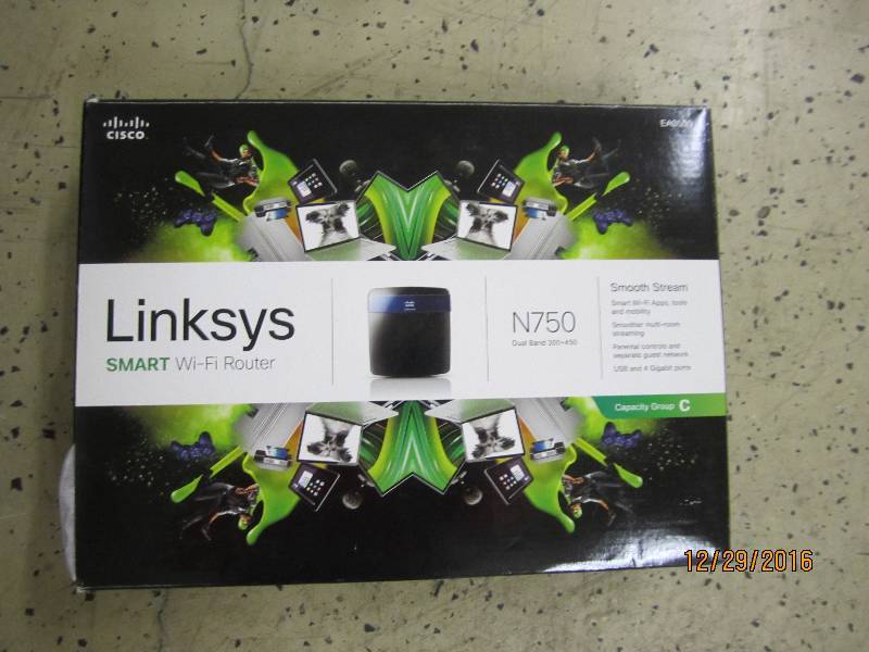 lot 7 image: Linksys smart wifi router N750...