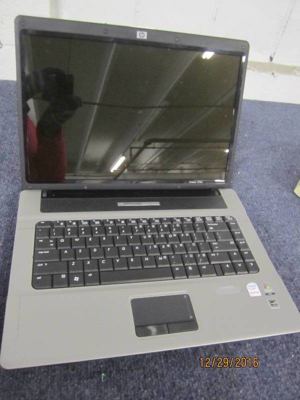 lot 43 image: HP Compaq 6720s computer no cord so...