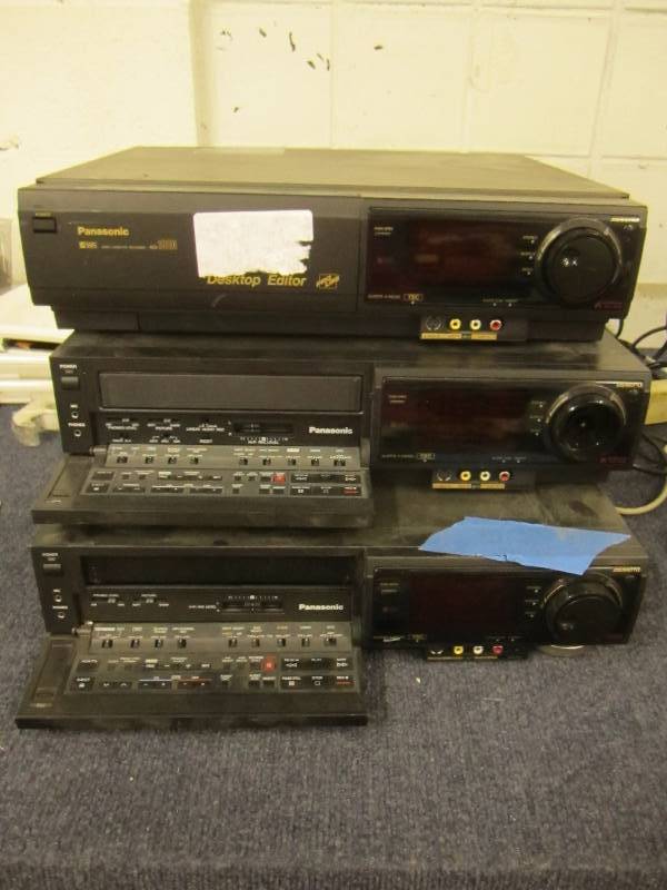 lot 162 image: Panasonic vidoe casset recorder x2 ...