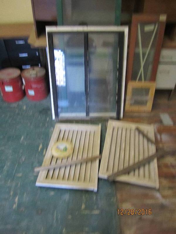 Lot of vintage windows,  wood vent ...