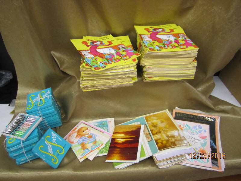 Lot of greeting cards, coloring boo...
