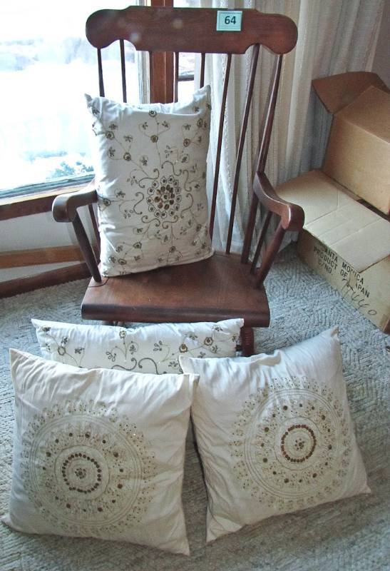 lot 64 image: vintage rocker and cool pillows