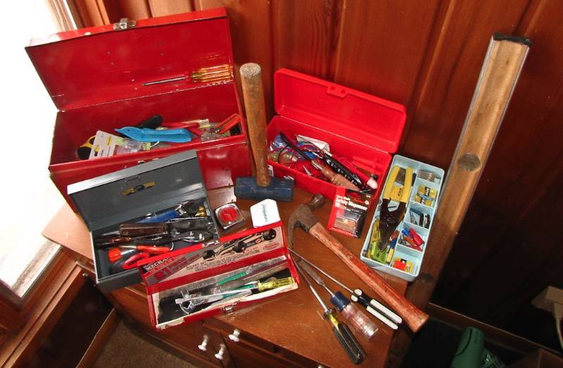 lot 96 image: another large tool lot