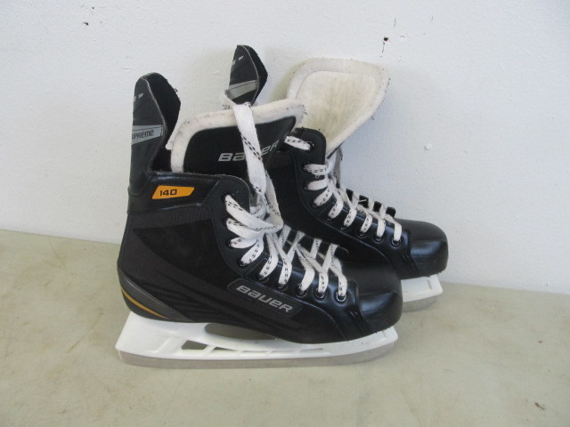 Bauer Supreme Size 10.5 Hockey Skates