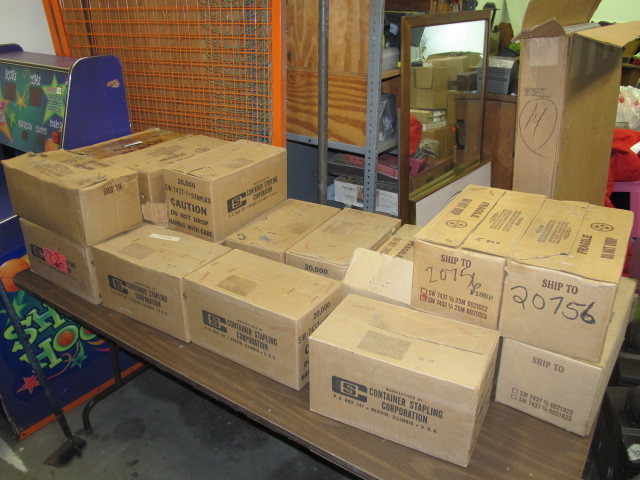 Large Quantity of New Carton Closing Staples