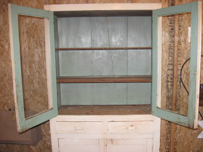 lot 001 image: Vintage (Antique)  Handmade, Cupboard  Cabinet
