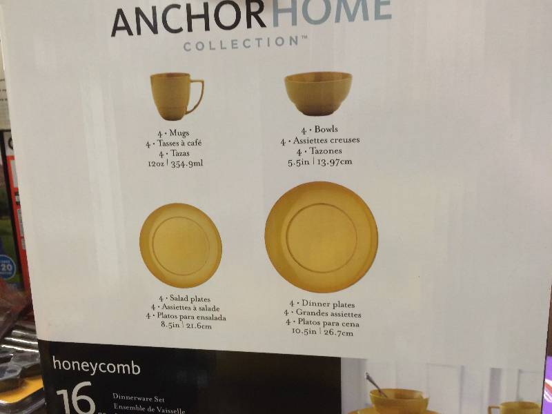 lot 81 image: Anchor Home 16 PC Dinnerware Set New