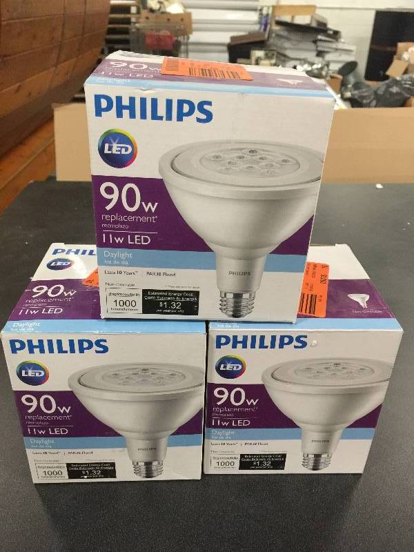 lot 126 image: Lot of 3 Phillips LED 90 W Flood Lights New