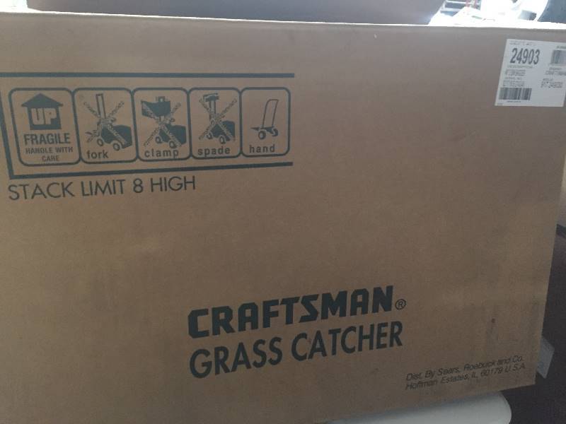 lot 113 image: Craftsman Grass Catcher 46 Mower