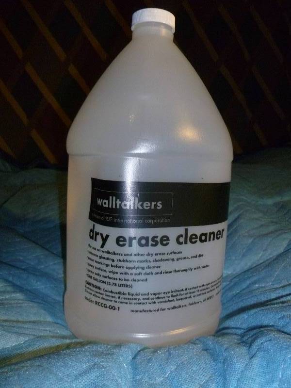 Walltalkers Dry Erase Cleaner