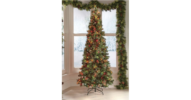 lot 76 image: Lincoln Cashmere 7.5 ft  Christmas ...