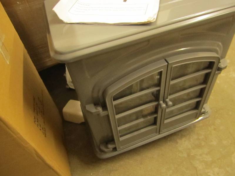 lot 3 image: Electric Stove open box, untested R...