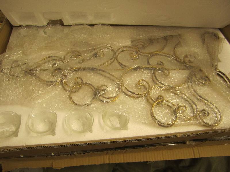 lot 14 image: 8 Votive Candle Tree open box ...