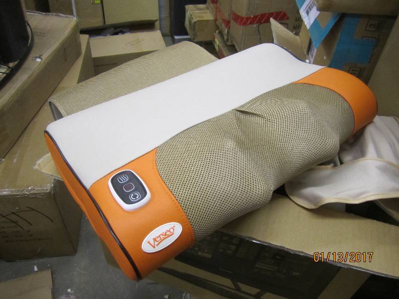 lot 113 image: Verseo LPHM Lax Pillow Heat Massage...