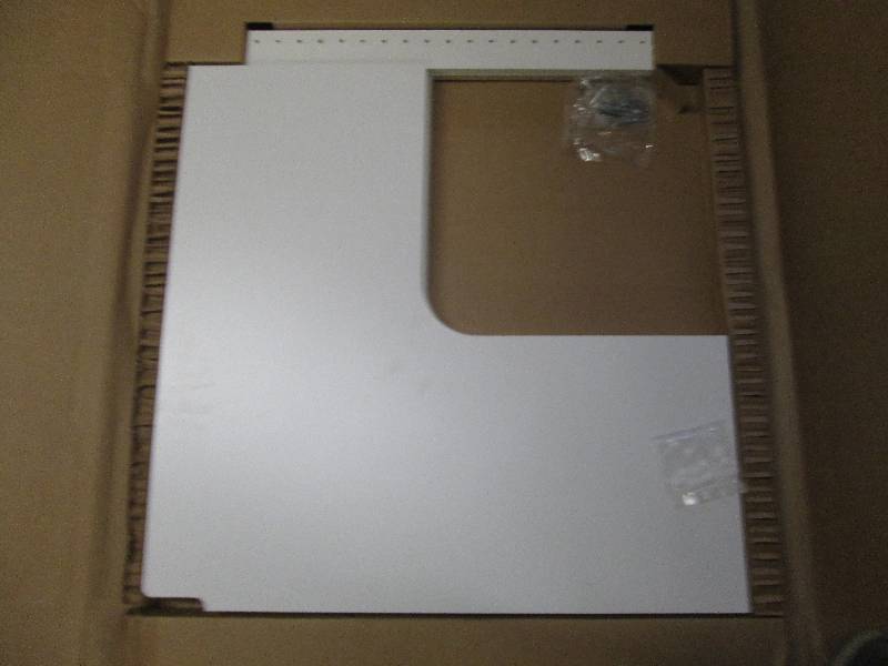 lot 20 image: 30 inch corner shelf new open box ...