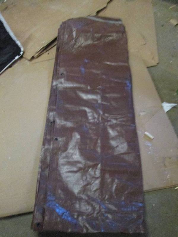 lot 35 image: 12x16 heavy duty brown and  grey ta...
