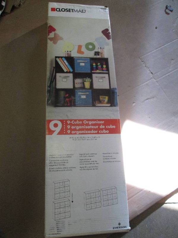 lot 86 image: closetmaid 9-cube organizer new nev...