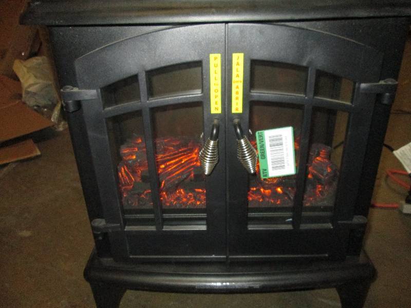 lot 125 image: Hampton Bay infrared electric stove...