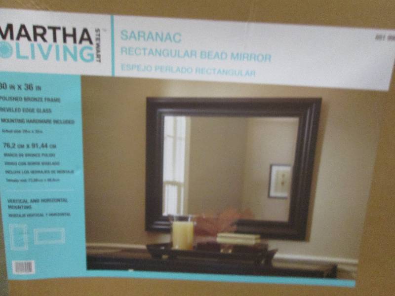 lot 166 image: Martha stewart living 30 x 36 sar...
